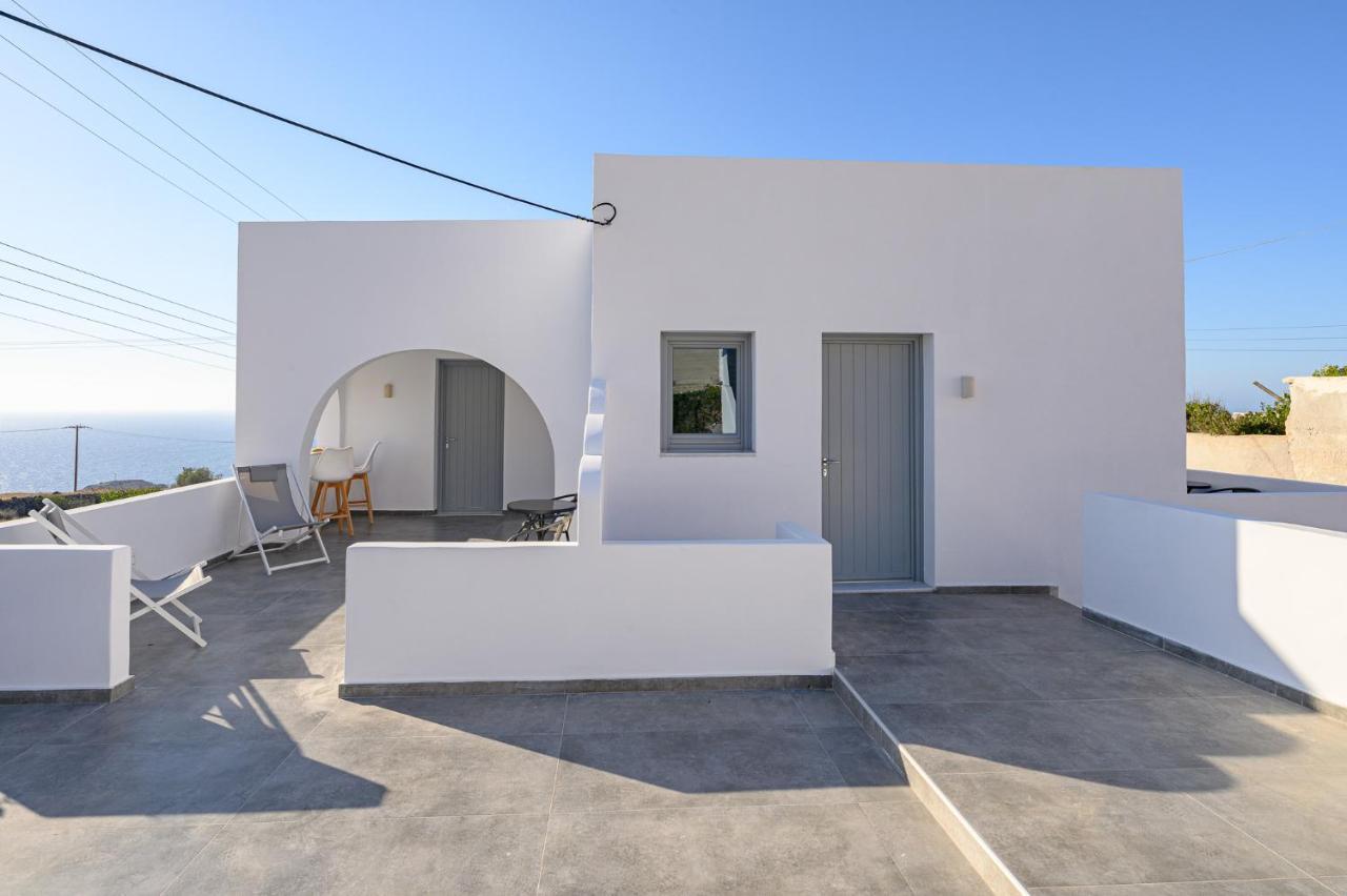 Thoe Oia Suites Exterior photo