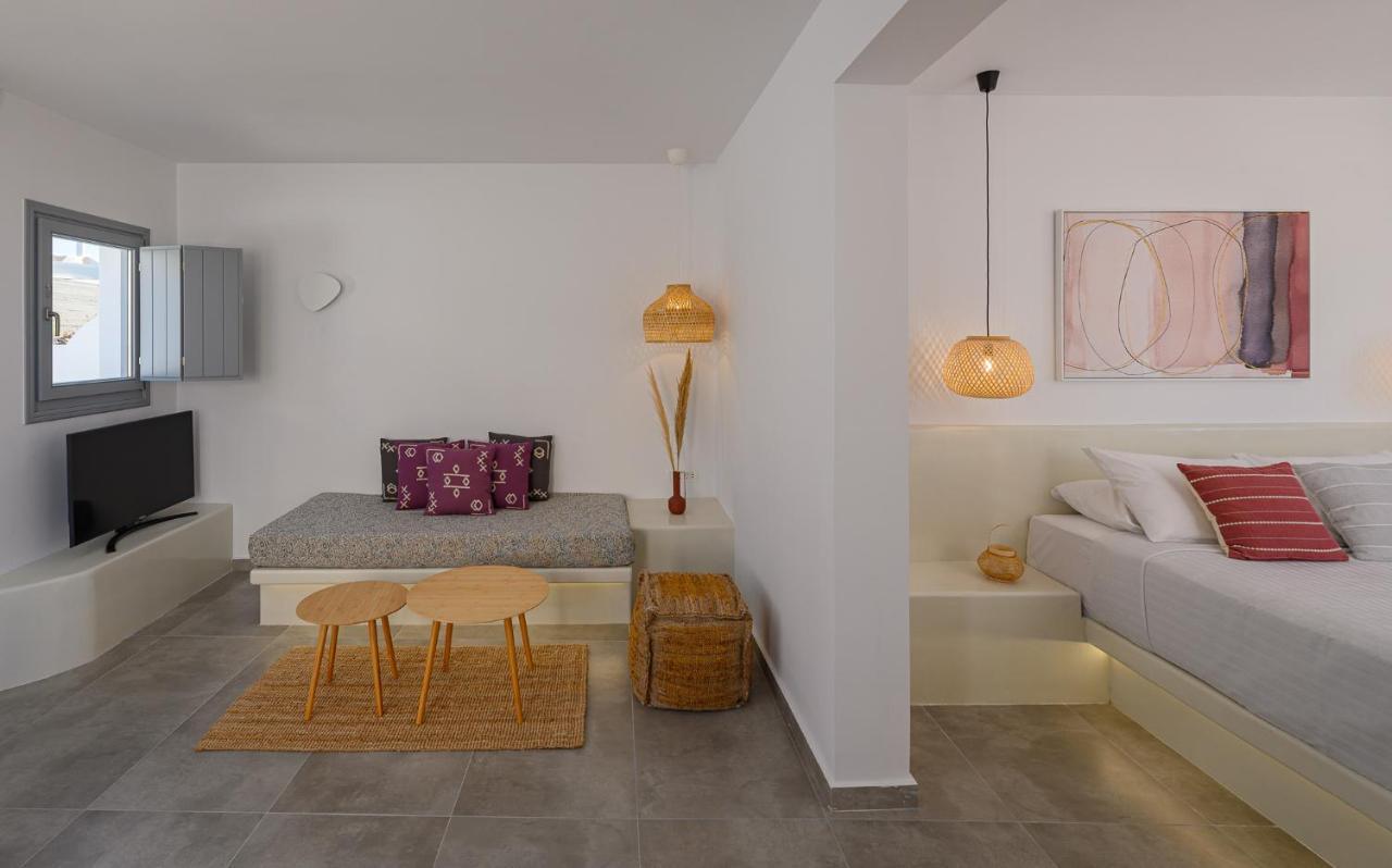 Thoe Oia Suites Exterior photo