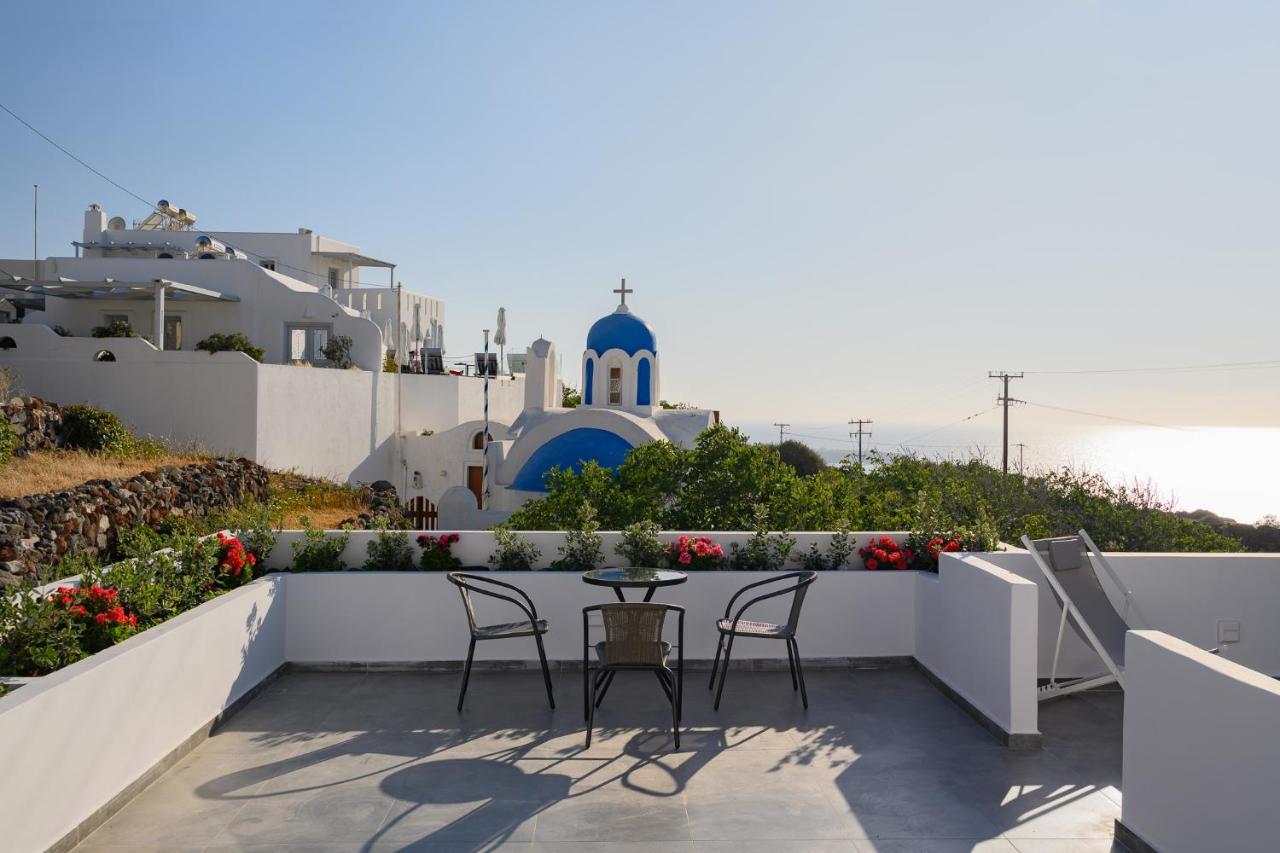 Thoe Oia Suites Exterior photo